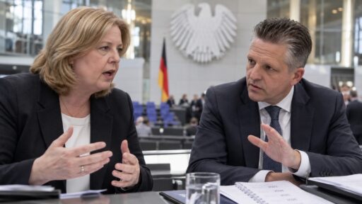 Bärbel Bas und Thorsten Frei im politischen Gespräch über die Zukunft der Rente mit 63